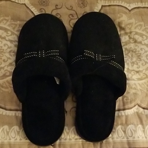 Isotoner slippers
